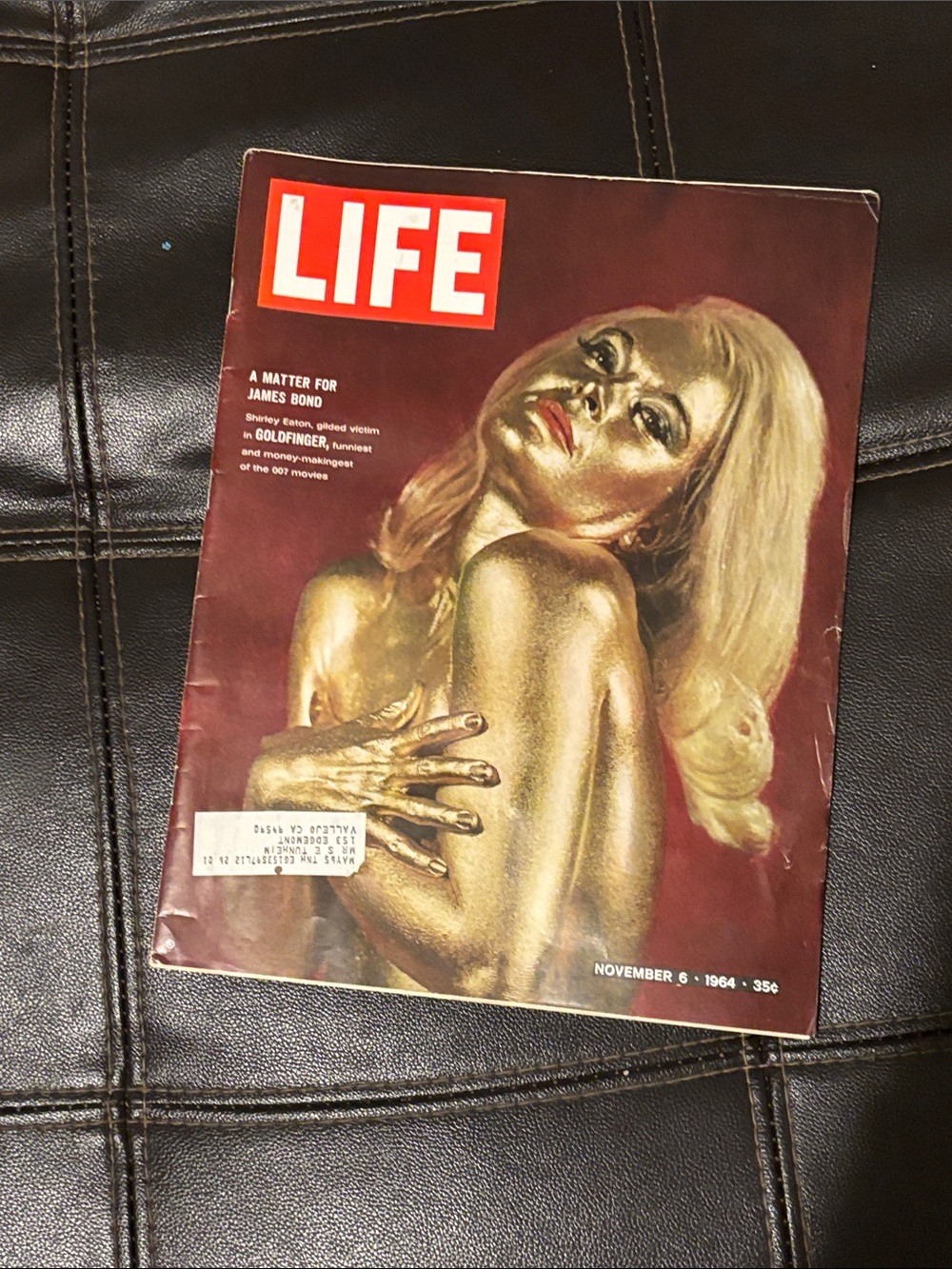 LIFE Magazine November 6, 1964 - Gold Cover